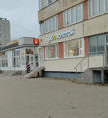 585 Ломбард  Наличная ул., 40, корп. 1